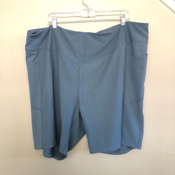Old Navy High-Waisted PowerSoft Ribbed Compression Biker Shorts 8’inseam Size 4X - Picture 6 of 15